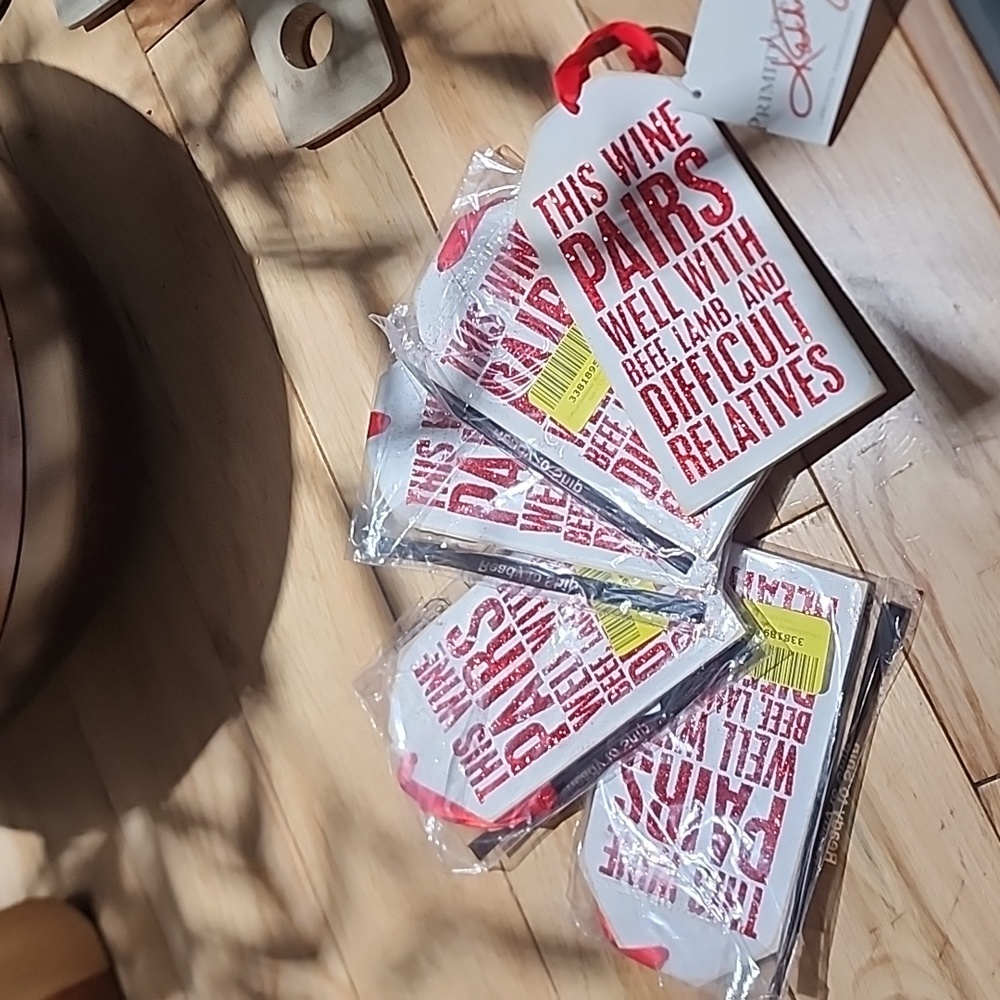Wine tags
